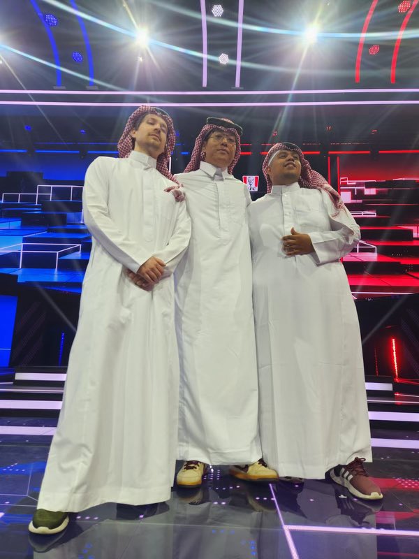 PAR JoeCrush tweet media