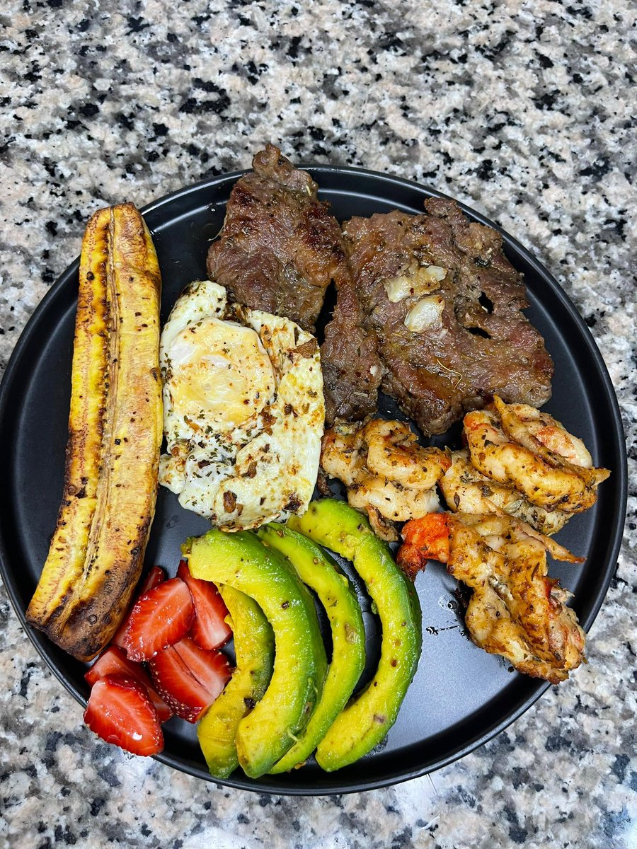 zitudiary's tweet photo. Today’s menu with @jay_diary https://t.co/MqAv76GelS