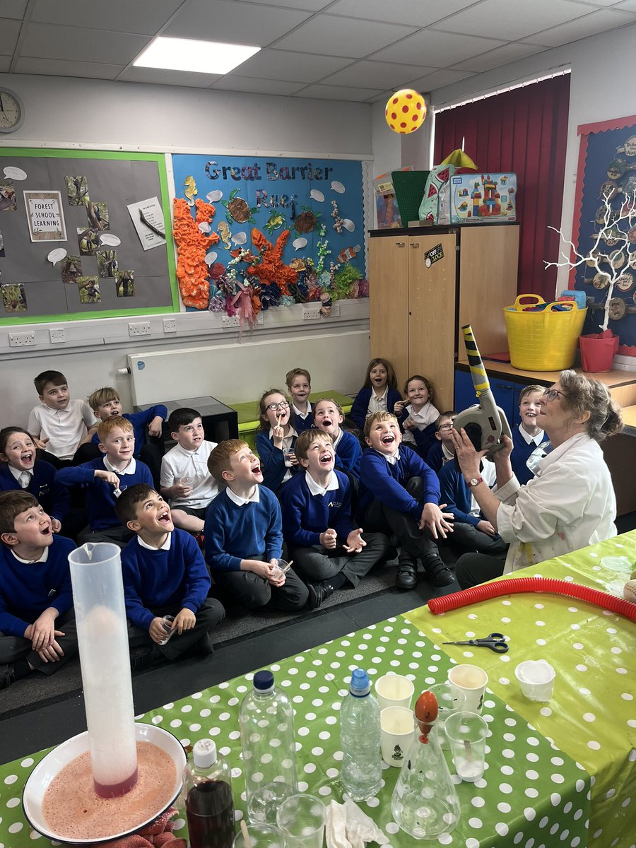 The children had a fantastic visit from <a href="/sublimescience/">Sublime Science</a> 🥼🧪 Year 3 were completely in awe of the experiments and loved making their own sherbet