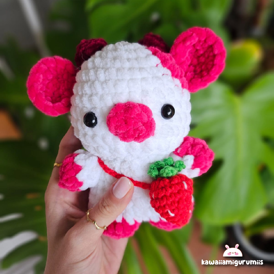 ✨✨✨SOOORTEITOOO✨✨✨ de esta vaca cuquísima rosa con bolsito de fresa 🍓🐮

Solo tienes que dar RT, seguirme y comentar el user de alguien a quien le encantaría esta vaquita 🍓

Tejida a mano y super, super suave 💕

Ganador el domingo 23 de marzo