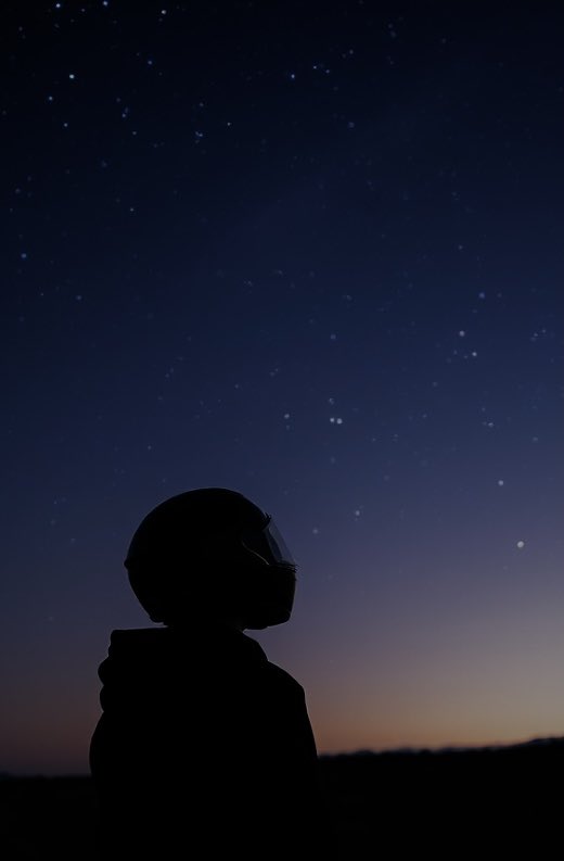 aaaab_aaaabb's tweet image. Stars make the night alive.