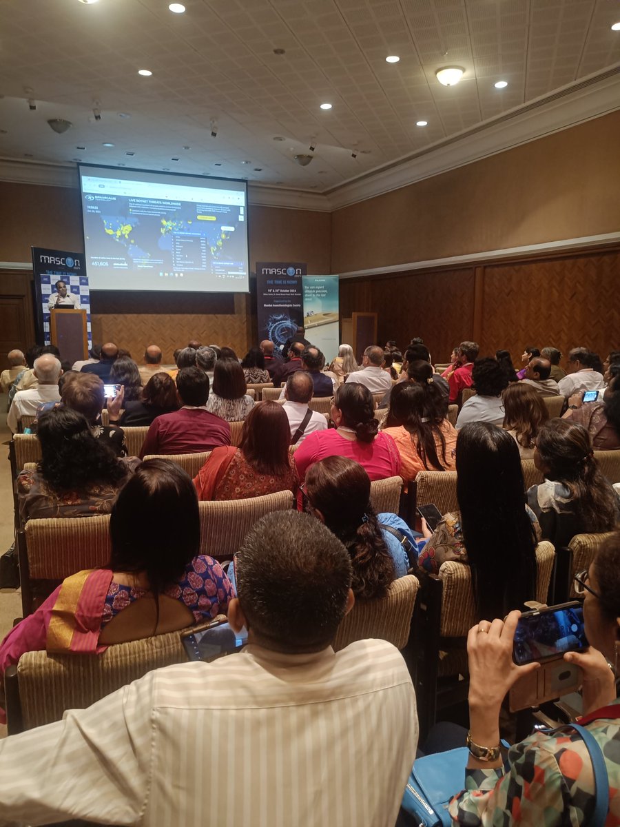 IMCLWSafeMumbai's tweet photo. The IMC Ladies' Wing's Aamchi Mumbai Safe Mumbai Committee organized a cyber awareness session at MASCON 2024 in collaboration with the Mumbai Police's Cyber Crime department. During the session, cyber police officers shared valuable insights &amp; safety measures against cyber Crime https://t.co/xulsP1BRxM