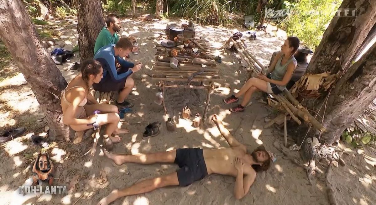 quand la diffusion de L’île de la tentation c’est en même temps que #KohLanta #IDLT
