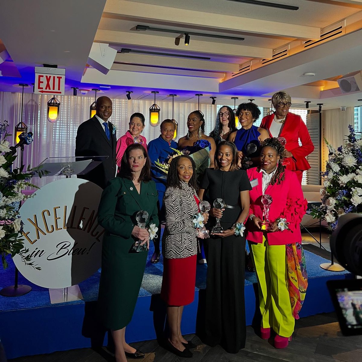 America SCORES Chicago tweet media