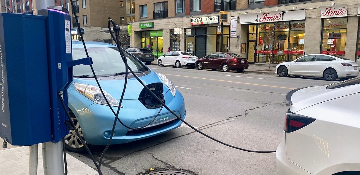 City of Salem Selected to Participate in On-Street Charging Solutions Program
***Salem one of 25 municipalities to join MassCEC’s feasibility study related to on-street EV charging
ma-salem.civicplus.com/CivicAlerts.as…