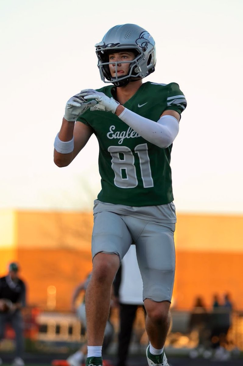 Ben Harney (@_ben_harney_) on Twitter photo Just finished up max testing in the weight room last week!
Old Bench - 225 —> New Bench - 250
Old Squat - 275 —> New Squat - 300
Old Clean - 225 —> New Clean - 235
<a href="/CoachTurnquist/">Scott</a> <a href="/JoelJanak/">Joel Janak</a> @ZVilleStrength_ <a href="/ZionsvilleFB/">Zionsville Football</a> <a href="/ZCSeagles/">Zionsville High School Athletics</a> <a href="/Bryan_Ault/">Bryan Ault - Midwest Scout</a> <a href="/SWiltfong_/">Steve Wiltfong</a> <a href="/IndyWeOutHere/">IndyWeOutHere ‼️</a> Just finished up max testing in the weight room last week!
Old Bench - 225 —> New Bench - 250
Old Squat - 275 —> New Squat - 300
Old Clean - 225 —> New Clean - 235
<a href="/CoachTurnquist/">Scott</a> <a href="/JoelJanak/">Joel Janak</a> @ZVilleStrength_ <a href="/ZionsvilleFB/">Zionsville Football</a> <a href="/ZCSeagles/">Zionsville High School Athletics</a> <a href="/Bryan_Ault/">Bryan Ault - Midwest Scout</a> <a href="/SWiltfong_/">Steve Wiltfong</a> <a href="/IndyWeOutHere/">IndyWeOutHere ‼️</a>