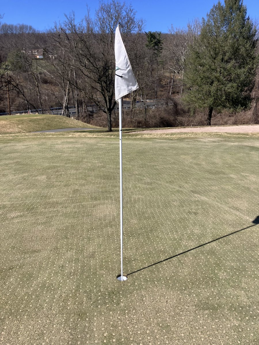 CCHGrounds's tweet image. That's a wrap on our core aeration of the greens. All aeration of the fine turf is complete and it's time to grow grass! Course opens tomorrow at 9am.