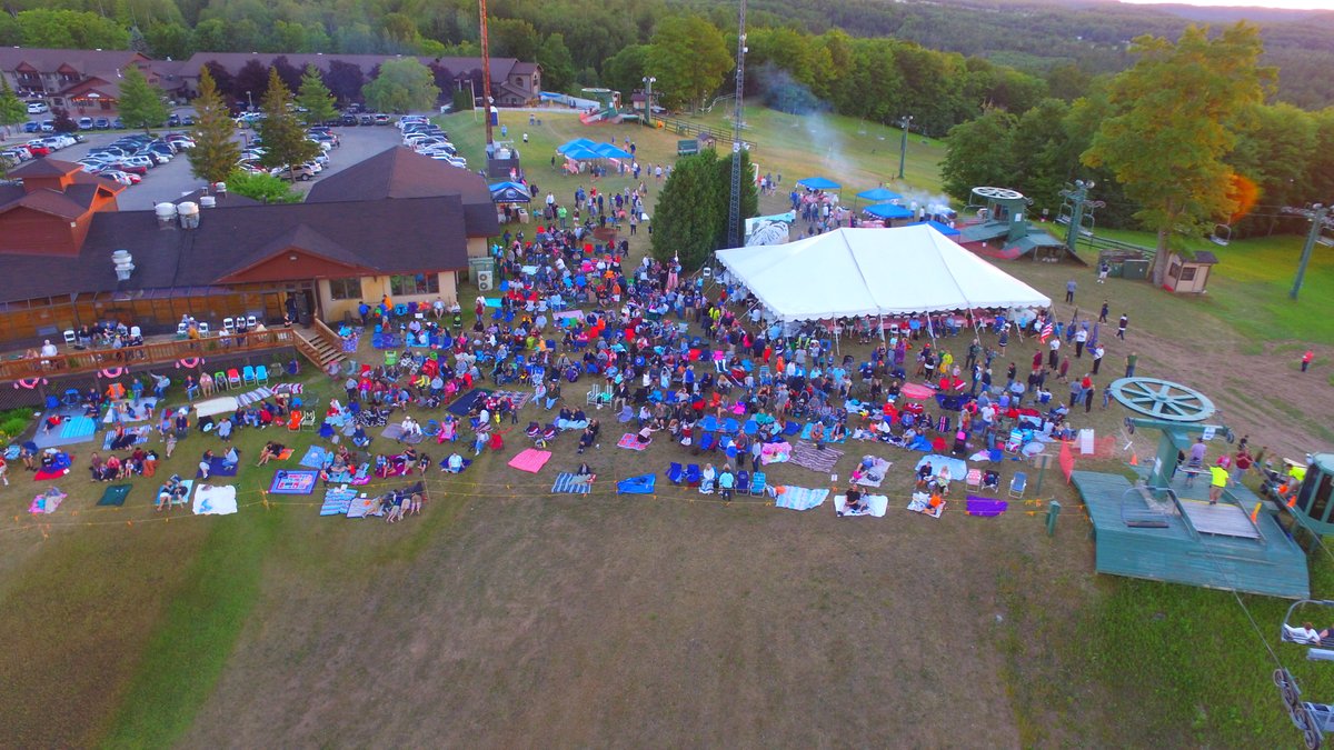 Does Treetops Resort hold a special place in your heart? They’ve been nominated for the Michigan Restaurant &amp; Lodging Association's Resort of the Year award. Let’s help them get the win!

Cast your vote here: bit.ly/41CuzRb