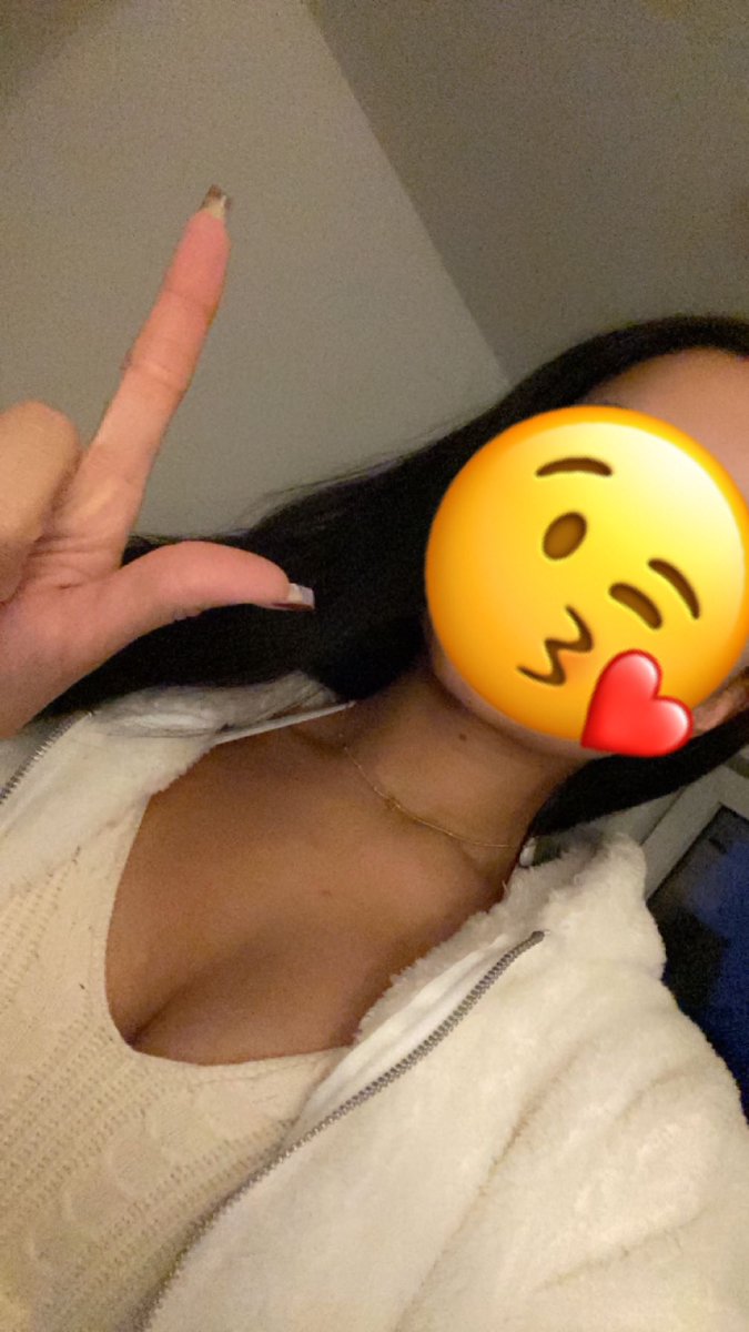 Long time no see 😛 die Herrin hat Bock Sklaven auseinander zu nehmen per Cam😈 

Hol dir deine persönliche 💦 Anleitung von einer dominanten Herrin 😛
Trau dich! 
Tele: alyssaaxo

#c2c #geldsklave #herrinalyssa #paypig