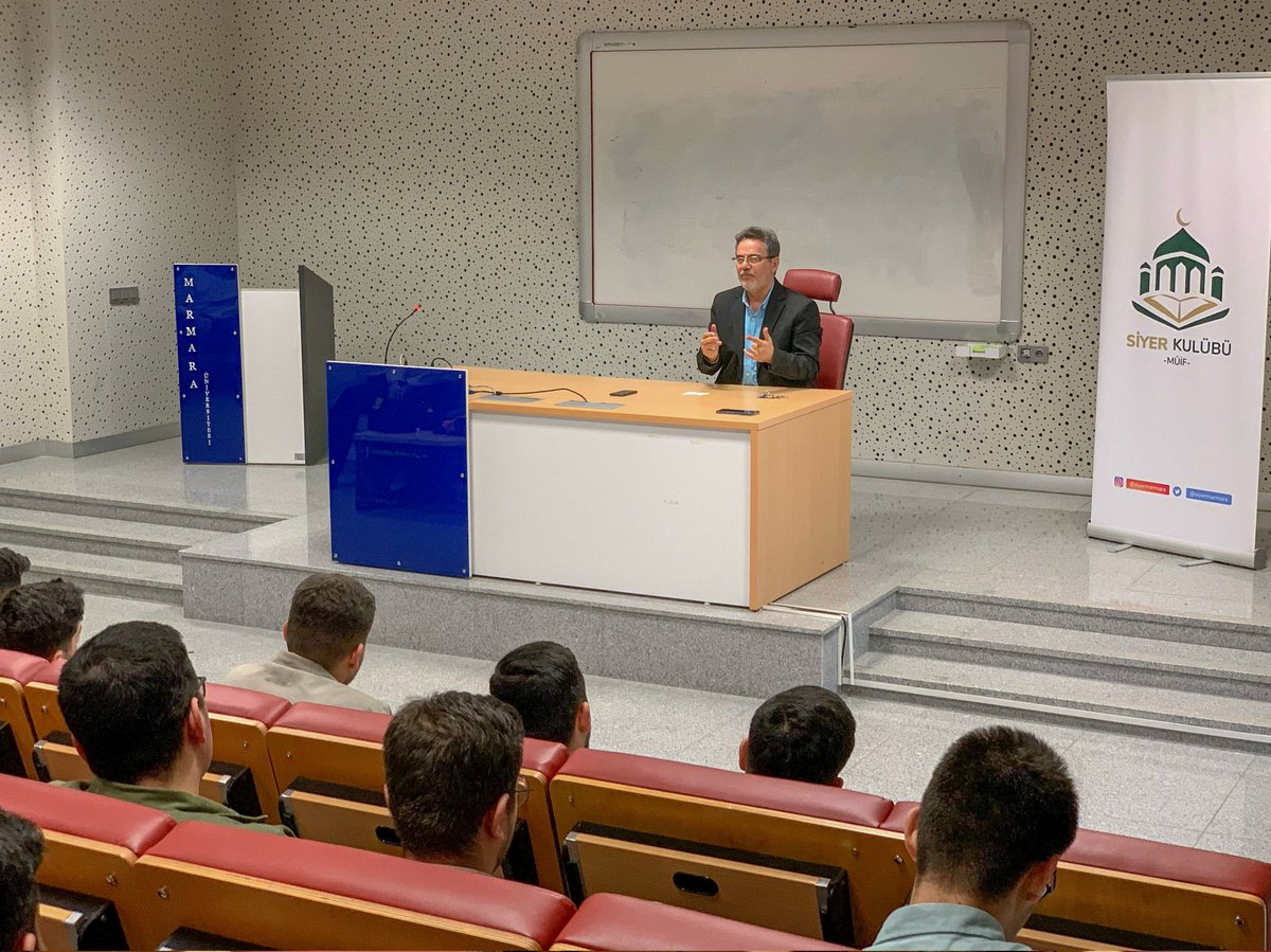Prof. Dr. Murat Sülün hocamız ile "Kur'an ve Siyer İlişkisi" programımızı gerçekleştirdik elhamdülillah. Hocamıza, emeği geçen arkadaşlara ve katılımcılara teşekkür ediyoruz. Yeni etkinliklerimizde görüşmek üzere ✨️