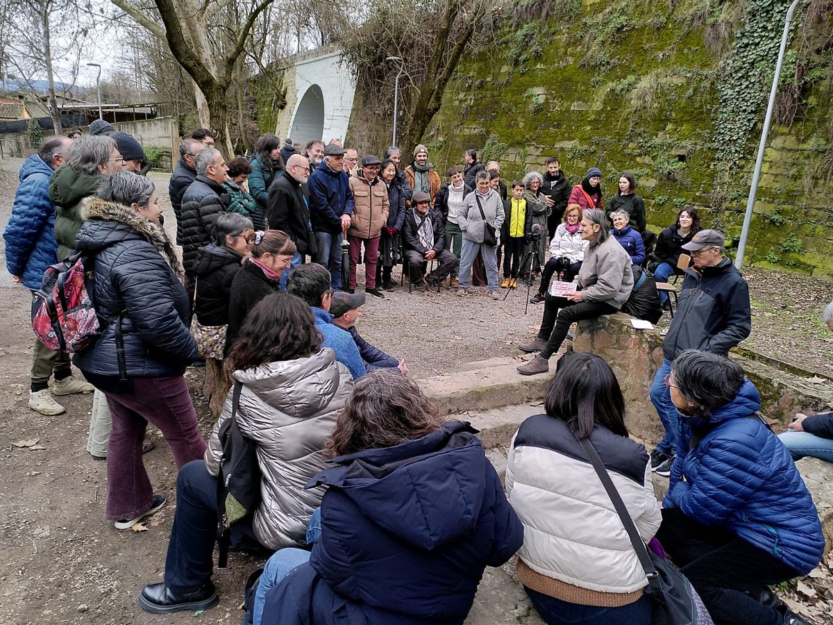 Cal trobar altres models de governança en la gestió de l'aigua, amb més transparència i buscant la participació de tots els actors de la societat en igualtat de condicions, amb l'objectiu de cuidar els ecosistemes i així poder garantir la vida al seu voltant. També la nostra.