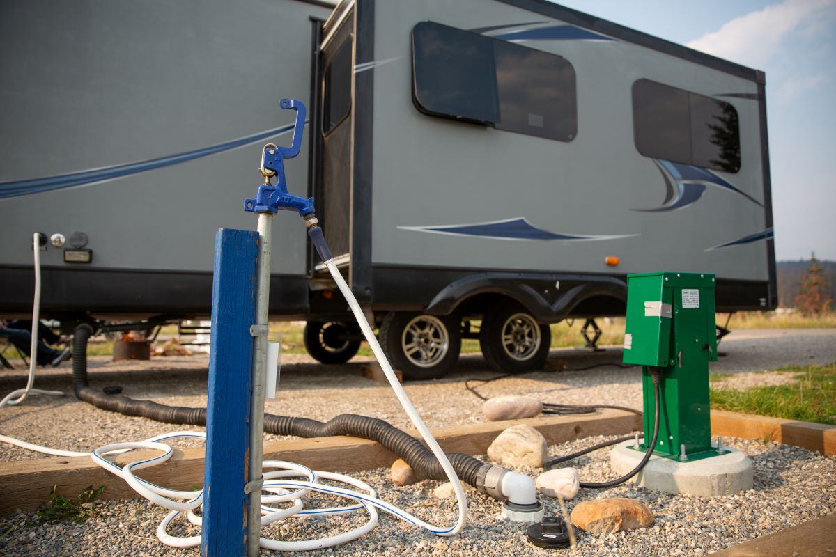 🏕️ One way Parks Canada supports interim housing is by reserving 71 seasonal campsites from May 7 to October 13, 2025, for those affected by last year’s wildfires.

Parks Canada has launched a form to apply for a campsite for the summer of 2025. 
🔗 parks.canada.ca/jasperrecovery