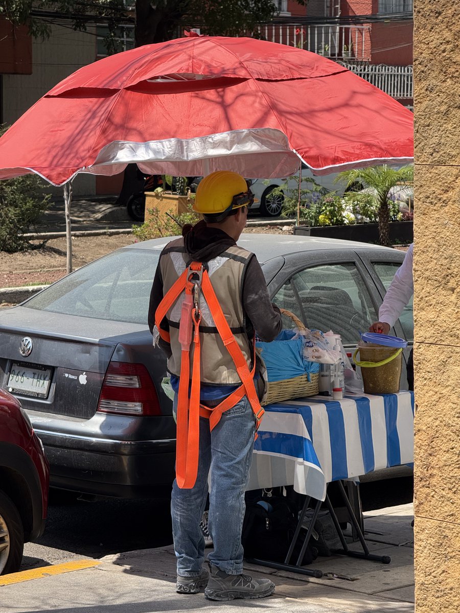 Polárea tweet media