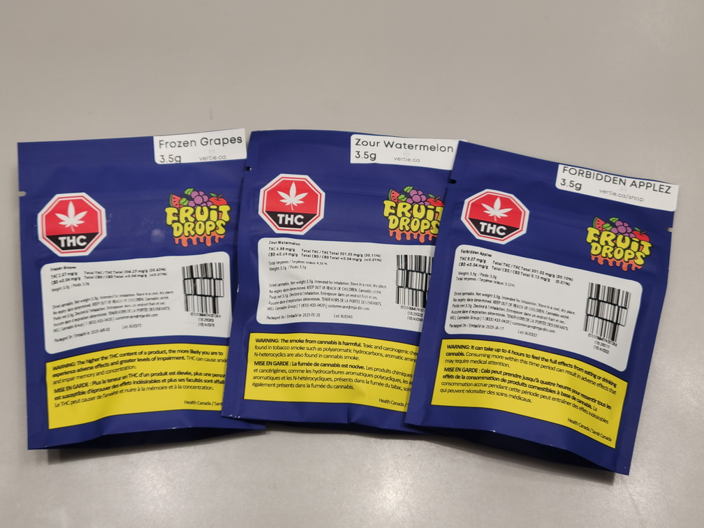 If you haven't already, checkout out the new offerings from FRUIT DROPS, available in FORBIDDEN APPLEZ, FROZEN GRAPES and ZOUR WATERMELON (3.5g)! Buds are nice, moisture content is good, aromas are strong &amp; translate to the burn. Also available in pre-roll (1x1g).