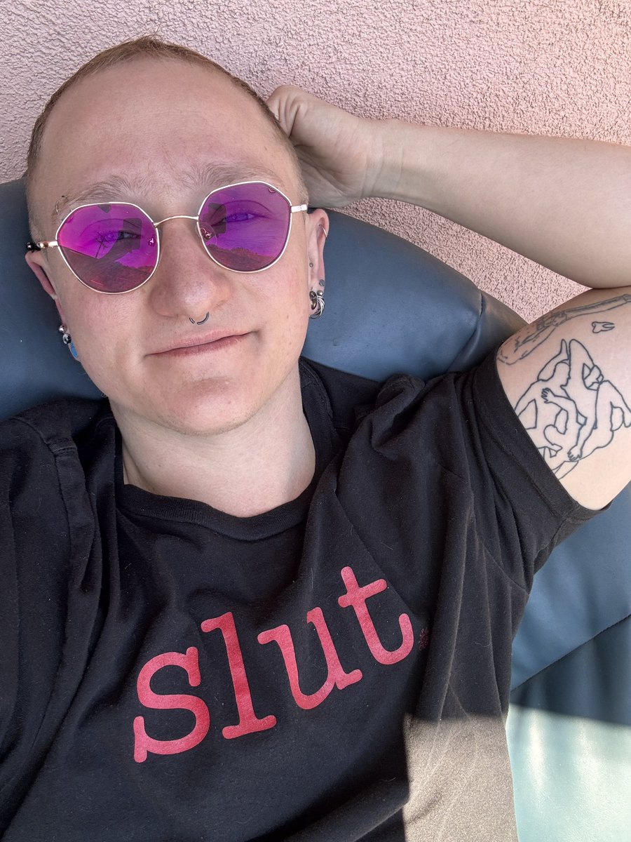 I’m a slut for the LA sunshine ☀️