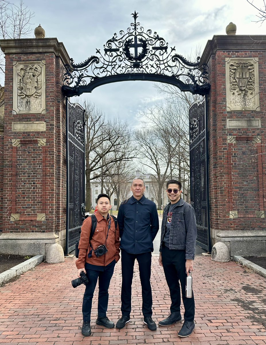 Han Seth Lu tweet media