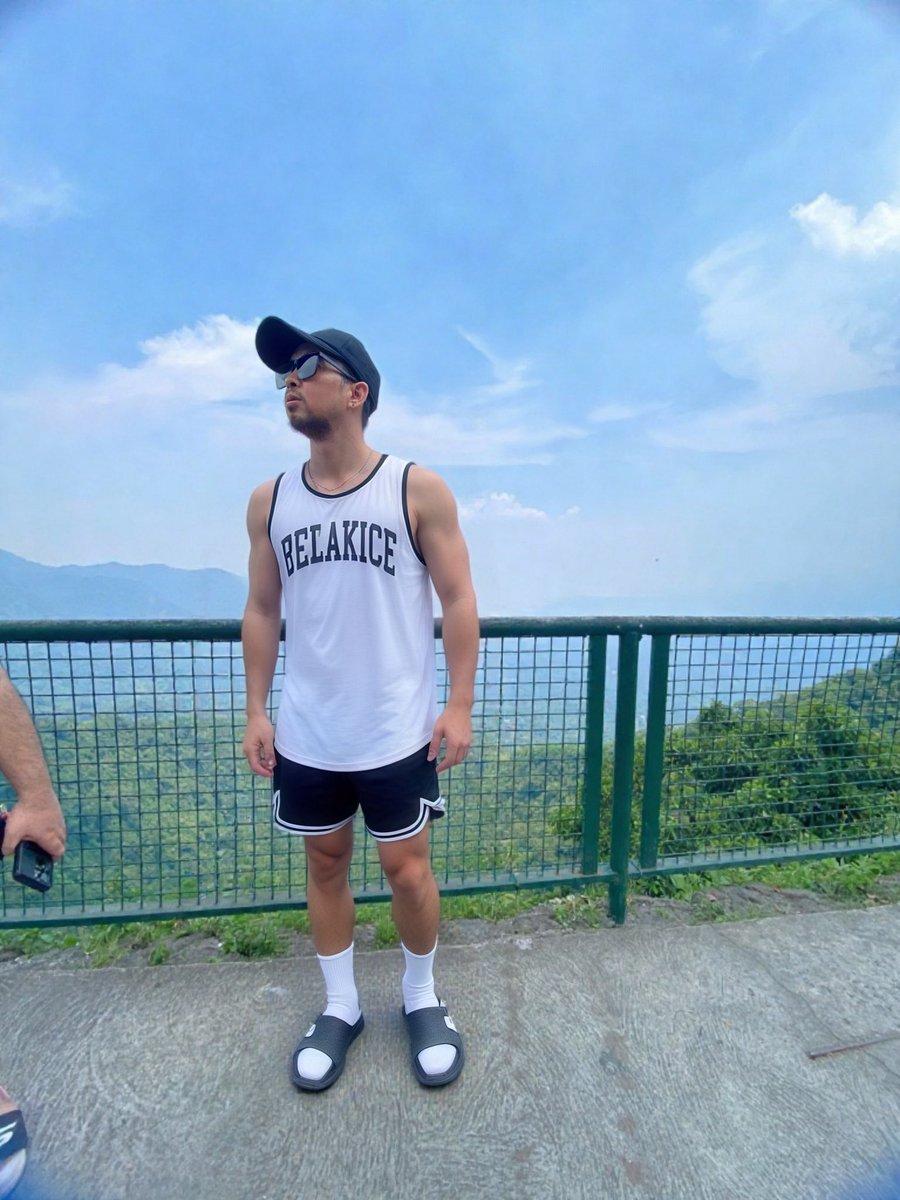 Rratchan0n's tweet photo. Lets gaw! https://t.co/JkIuKMeRiu