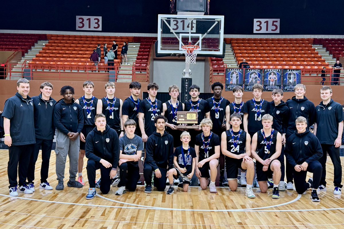 Justin Smith (@justinsmithrc) on Twitter photo Thank you to everyone for the texts and calls over the last week. I know the season didn’t finish 100% the way we wanted but it was a great ride with a special group of kids. <a href="/RockCreekBball/">Rock Creek Boys Basketball</a> Thank you to everyone for the texts and calls over the last week. I know the season didn’t finish 100% the way we wanted but it was a great ride with a special group of kids. <a href="/RockCreekBball/">Rock Creek Boys Basketball</a>