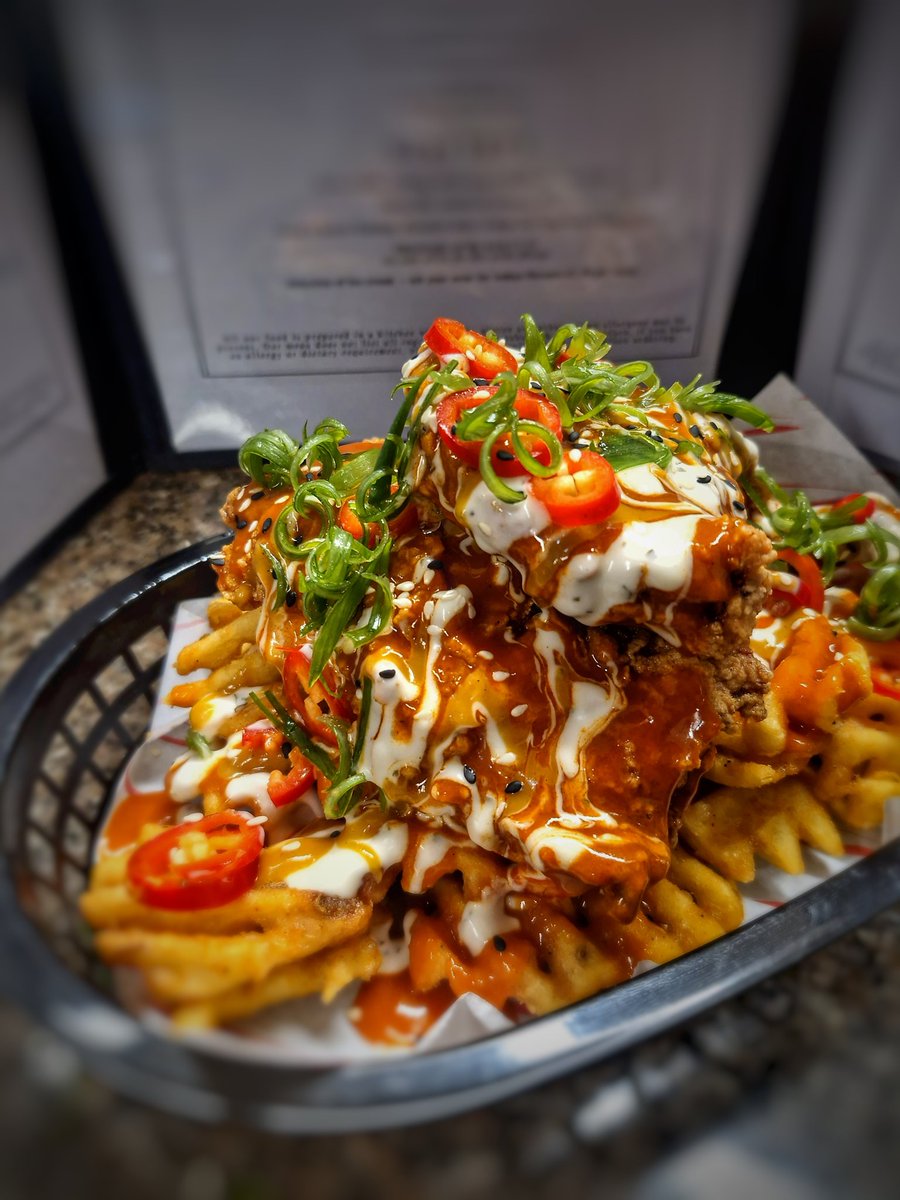 Thewing_king1's tweet photo. I mean.... where else in chester could you get food like this ??? @ShitChester #therakeandpikel https://t.co/llKKimqGbv