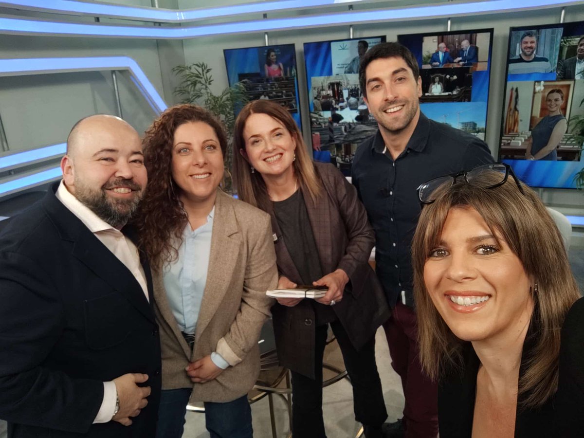 Tertulia en Canal 4 TV
Ábalos, Justicia, islamismo, inmigración... de todo y por su orden con <a href="/CristinaRoig/">Cristina Roig George</a>
como moderadora