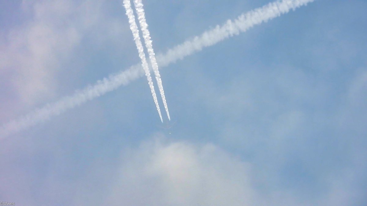 wesleyb1989's tweet image. March17: clouds xd
#PACK99 (#New #Hampshire) #AE5FA1 (18-46054) #USAF #B762 Boeing KC-46A #Pegasus #39000ft #KC46   

(#NLspot #Planespotting #Nikon #P950 #P1000 #Aviation #Avgeek #ADSB)