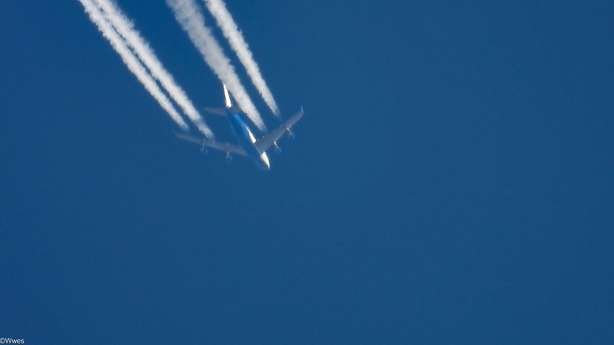 wesleyb1989's tweet photo. March17:
#DUB4 #896272 (A6-GGP) #United Arab #Emirates #B744 BOEING 747-400 #39025ft
(#NLspot #Planespotting #Nikon #P950 #P1000 #Aviation #Avgeek #ADSB) https://t.co/yDnySNZXTw