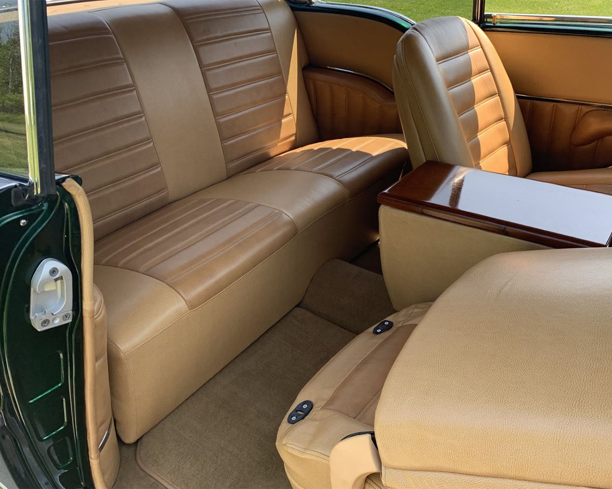 Barrett_Jackson's tweet photo. @chevrolet Sitting on an #ArtMorrison chassis, stopping power comes from @WilwoodBrakes 6-piston brakes. See it April 24-26 at the @SoFlaFair.
Learn more: https://t.co/7Ioz45t5rH https://t.co/p7vfM6q6Vf