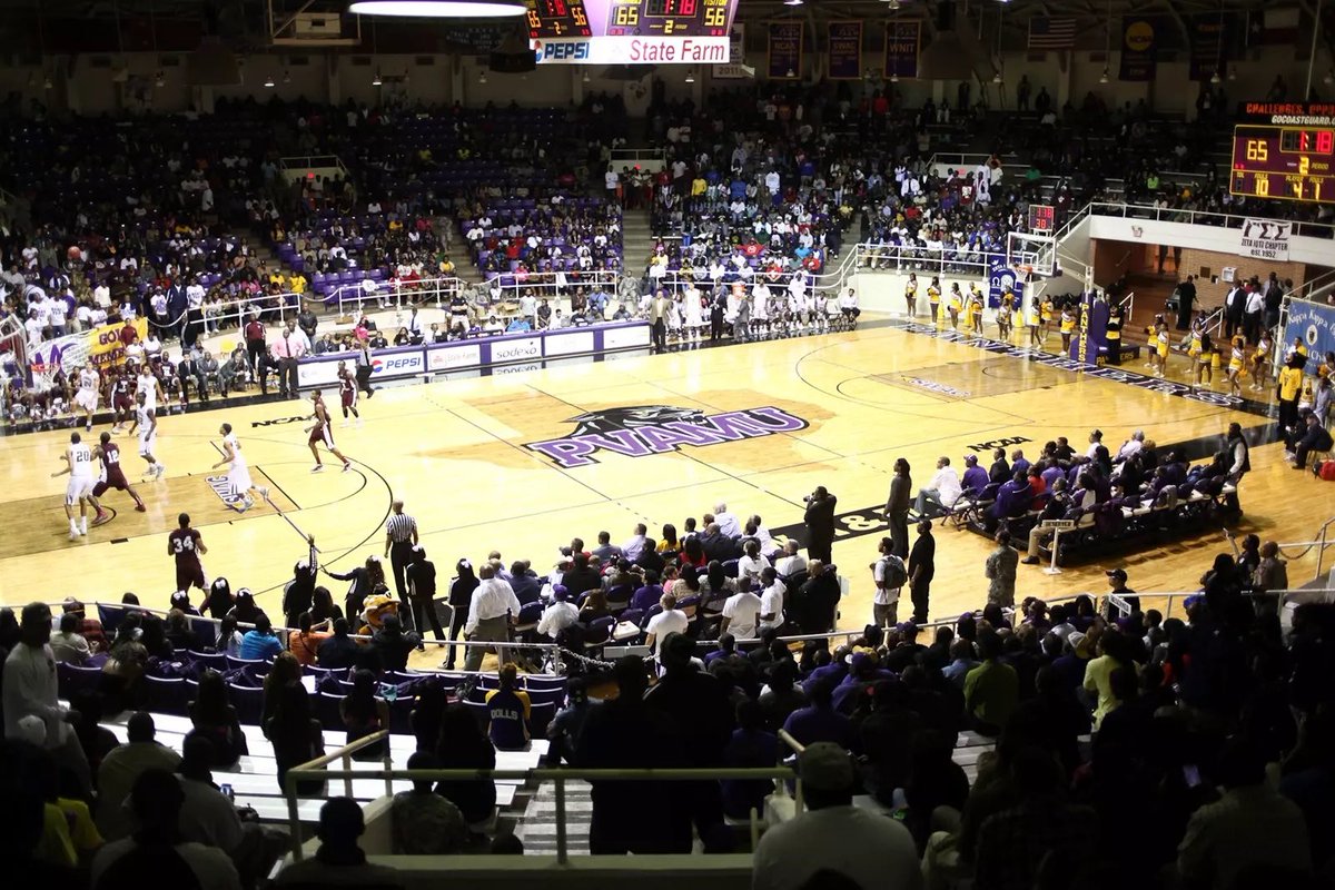 Blessed to the receive an offer from Prairie View A&amp;M University #AGTG✝️ <a href="/CoachSpence316/">SR316</a>