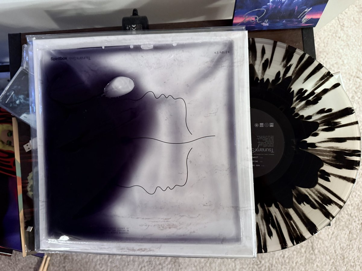 kreyshaw's tweet photo. @corklezlaplante now that it’s finally arrived, is this the coolest thing i own? 🤔 i was afraid to open it! but it’s cool to have a sensory record sleeve. 🖤 https://t.co/yDFr3IMT4v