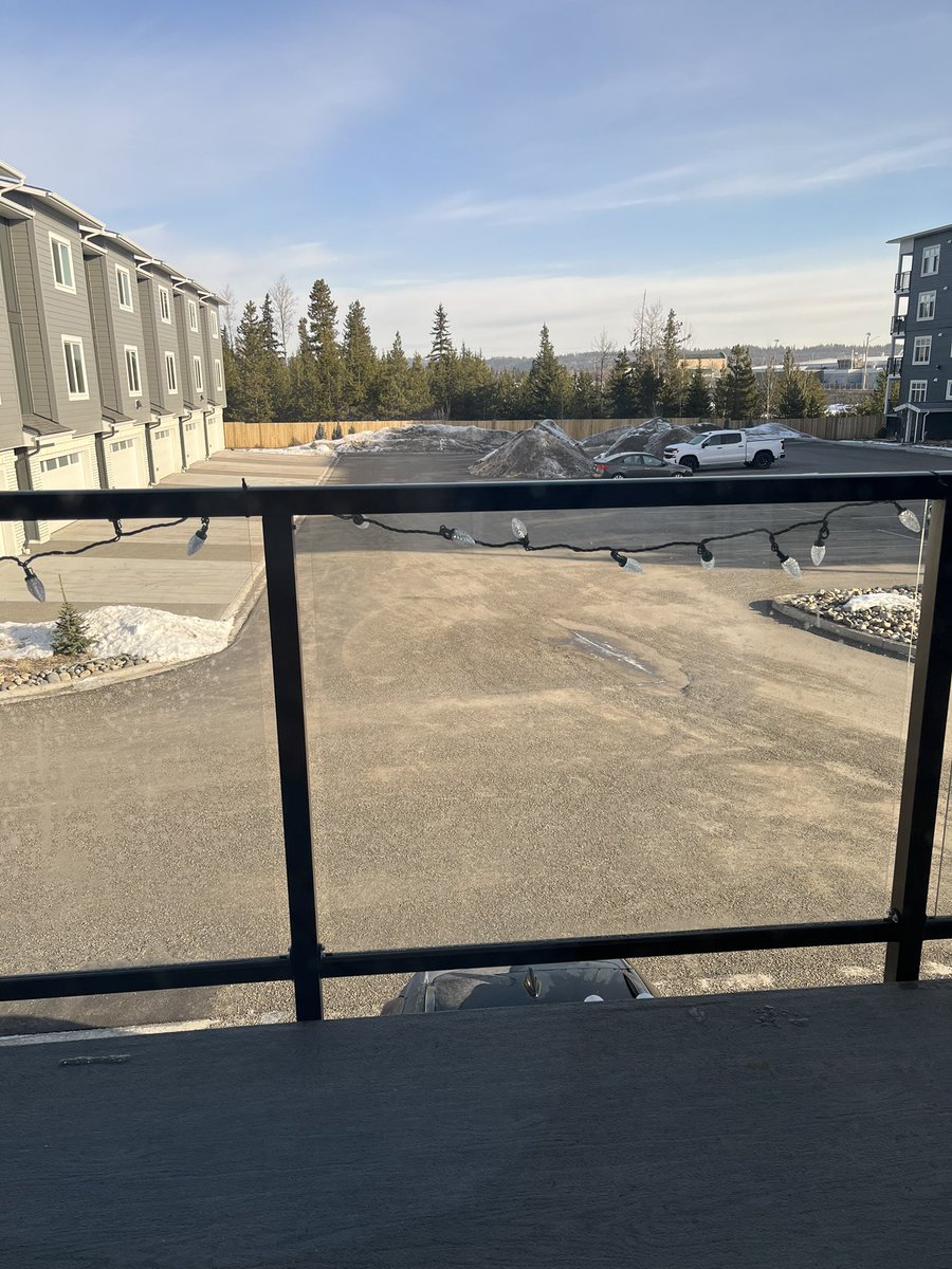 ChristineYH's tweet photo. Today’s #patiopic. This morning and tonight. What a day!! #EDUC201 has been transformative (for me). What an amazing crew. They always leave me thinking. 🥰 https://t.co/0yVGIUxXYF