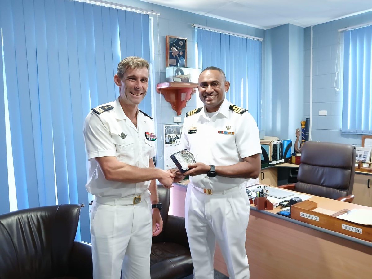 The Commanding Officer for 🇫🇷 Navy ship Vendémiaire, Capt. Gauthier Guillaumat paid a courtesy call to Commander Tuinidau, the assistant to the Chief of Staff of the Fiji Navy. The meeting focused on the cooperation between 🇫🇷🇫🇯 defence forces.