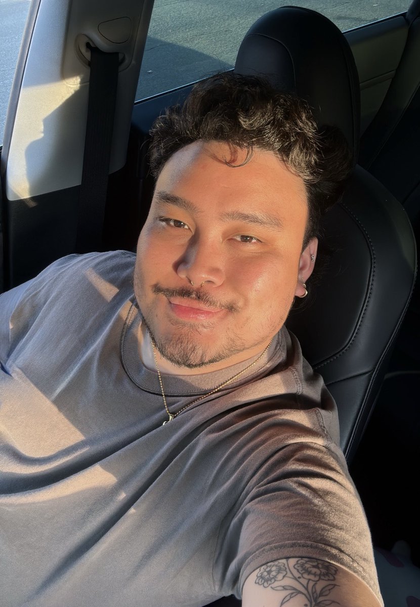 joey tweet media