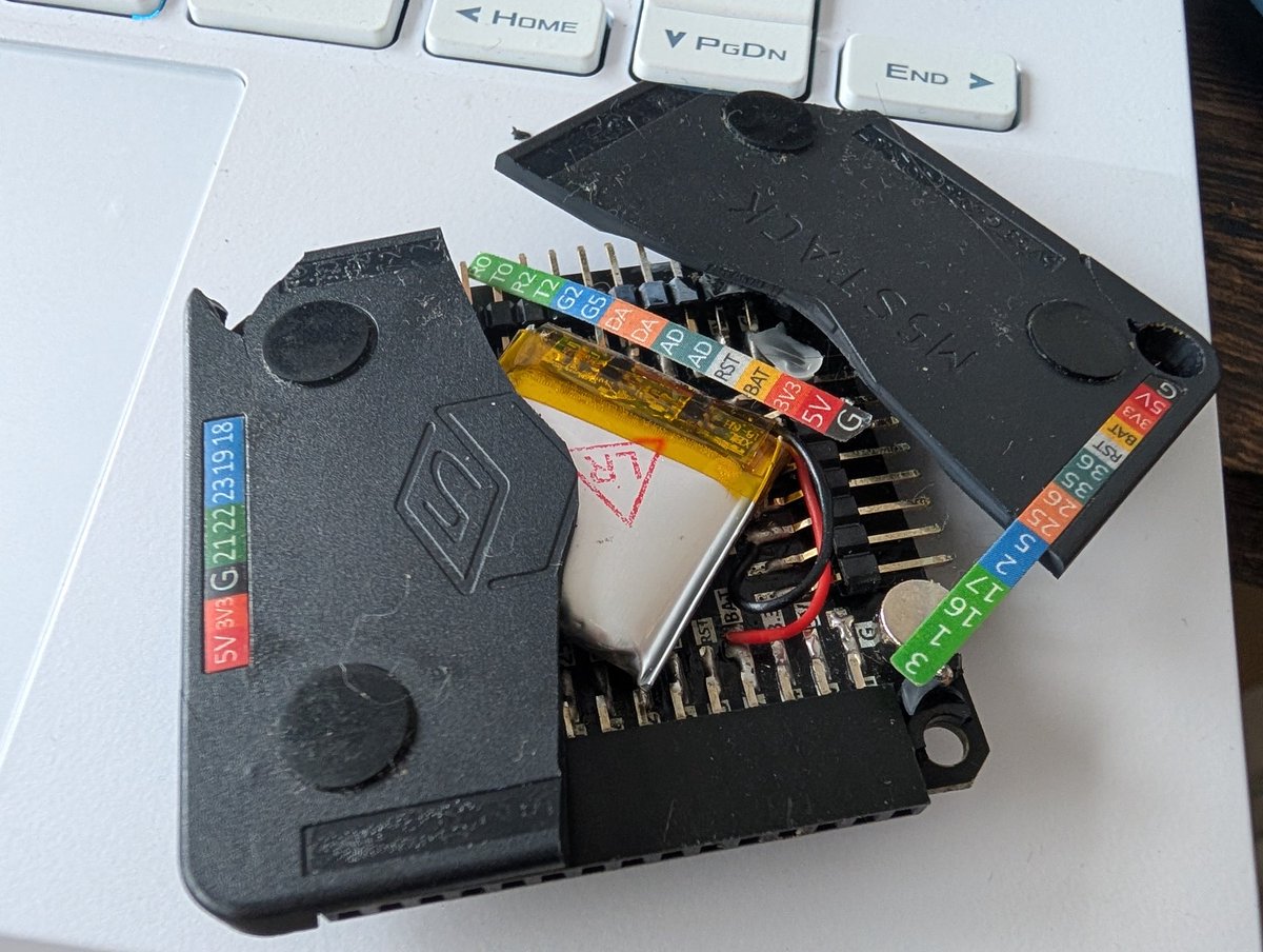hiroumi's tweet image. 物入れに保管してたらバンバンになってたM5 Stackのボトム #M5stack