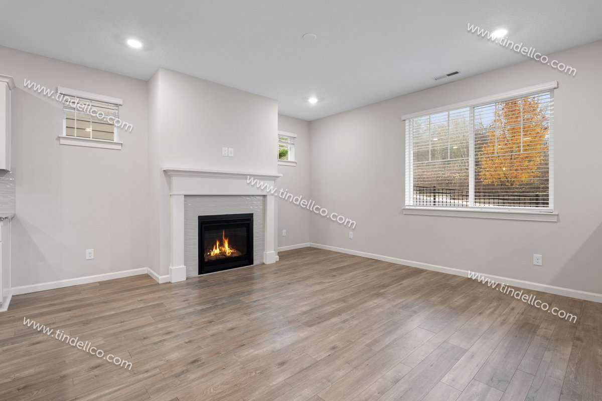 Tindellco's tweet photo. 🏡 $200 Off 2nd Month’s Rent! 🏡

Spacious 4BR | 2.5BA Craftsman with a chef’s kitchen, luxe main suite &amp; covered deck! ✨ Minutes from shopping, dining &amp; Happy Valley Farmers Market.
📍 Modern living at its finest!
📢 Schedule your tour today! 👉 https://t.co/Xb1tZAQVOK https://t.co/38CMPYbTNa