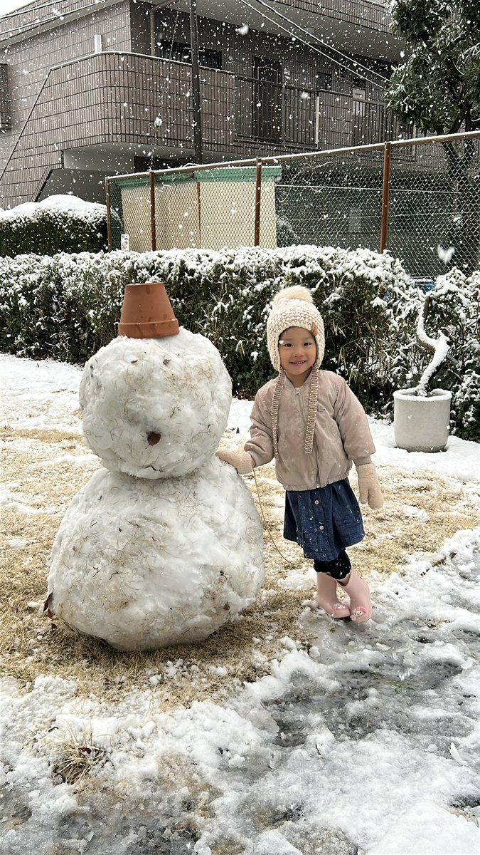 schamkon's tweet photo. 雪すごすぎてテンションMAX https://t.co/XLCIR1ZFxz