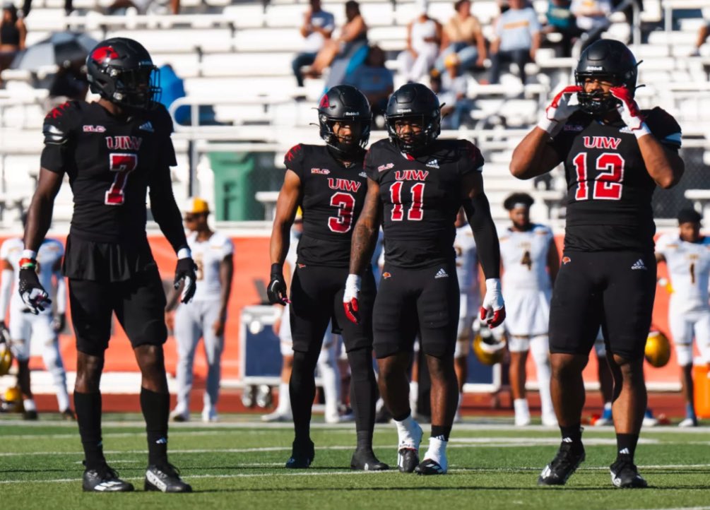 Tomsen Vickery (@tomsen_vickery) on Twitter photo After a great conversation with <a href="/_CoachOlson/">Ben Olson</a> I am grateful to receive an offer to play for <a href="/UIWFootball/">UIW Football</a> ‼️<a href="/Coach_Killough/">Clint Killough</a> <a href="/CoachJimGush/">Jim Gush</a> After a great conversation with <a href="/_CoachOlson/">Ben Olson</a> I am grateful to receive an offer to play for <a href="/UIWFootball/">UIW Football</a> ‼️<a href="/Coach_Killough/">Clint Killough</a> <a href="/CoachJimGush/">Jim Gush</a>