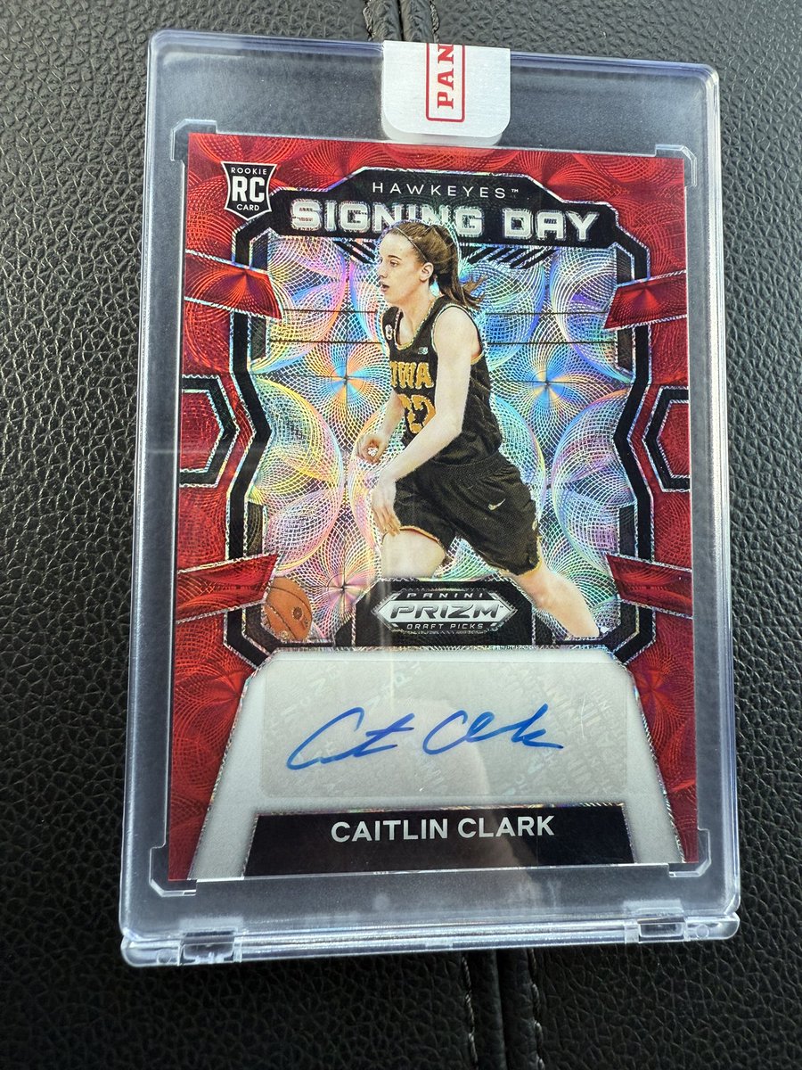 LyonCardz's tweet photo. Caitlin Clark RC. Red Scope prizm #/88.  $1500 obo https://t.co/QQFU6oJQHk