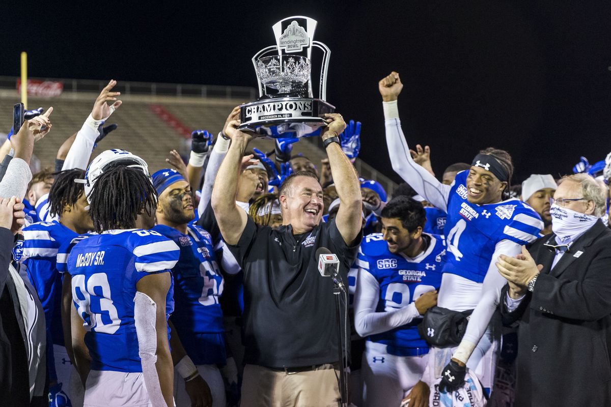 CollegeFBonX's tweet photo. Georgia State is one of the youngest football programs in the country. They played their first game in just 2010 but in their short history they already have a 4-2 record in bowl games. https://t.co/8MAhnEw94H