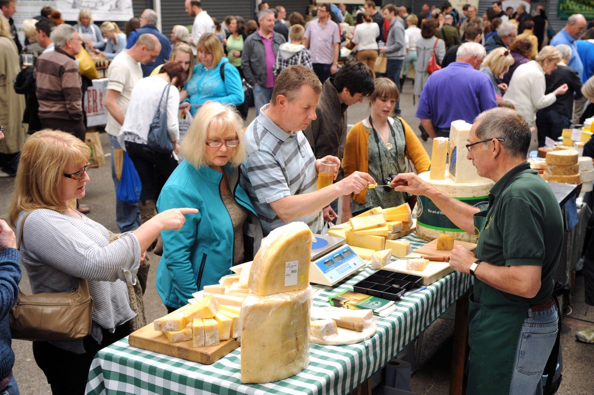Artisan Cheese Fair 24-25th May
UK's Largest Cheese Fair - 60+ Artisan Cheesemakers from UK &amp; Ireland. Talks, Tastings, Workshops. Entertainment, Street Food - undercover in halls. 
£6 (Kids Free) Tickets from Eventbrite eventbrite.co.uk/.../artisan-ch…...

meltonfestivals.co.uk…