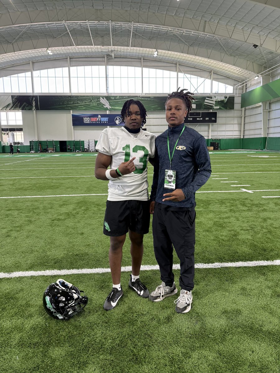 christian wilkerson (@christianwilk08) on Twitter photo Enjoyed my visit today at <a href="/MeanGreenFB/">UNT Football</a> Thank you <a href="/CoachSkyCassity/">Coach Skyler Cassity 🏈</a> <a href="/CoachSvoboda/">Drew Svoboda</a> <a href="/JoeMartinezUNT/">Joe Martinez</a> and staff! Looking forward to being back! Good to see familiar faces <a href="/ChrisGantJr13/">Chris Gant Jr</a> Enjoyed my visit today at <a href="/MeanGreenFB/">UNT Football</a> Thank you <a href="/CoachSkyCassity/">Coach Skyler Cassity 🏈</a> <a href="/CoachSvoboda/">Drew Svoboda</a> <a href="/JoeMartinezUNT/">Joe Martinez</a> and staff! Looking forward to being back! Good to see familiar faces <a href="/ChrisGantJr13/">Chris Gant Jr</a>