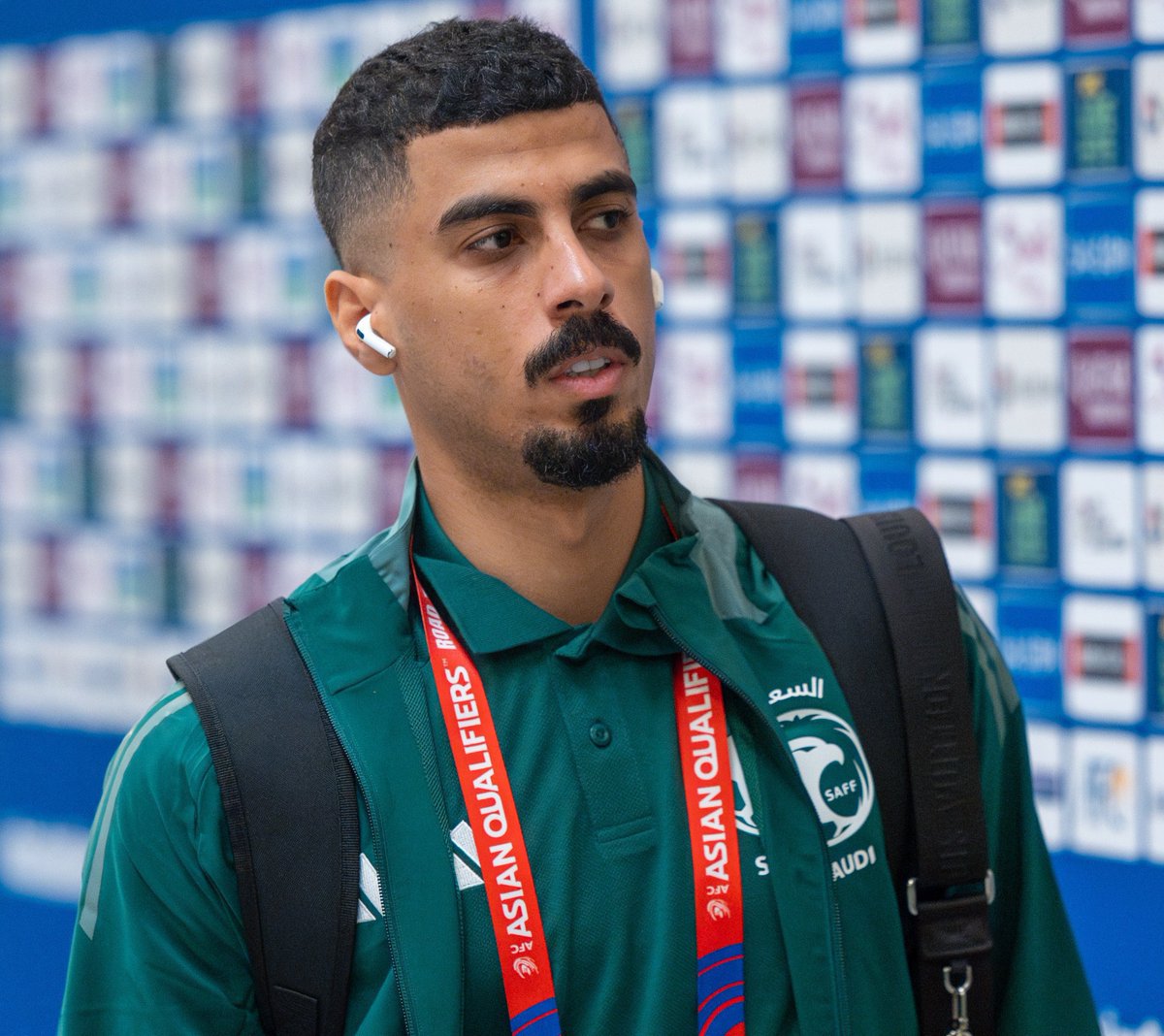 spl2030's tweet image. 🚨 : الشرق الآوسط :

عرض النادي #الأهلي المقدم للمدافع "علي لاجامي" هو الأعلى بين جميع العروض، ولكن لم يتم التوقيع حتى الآن.