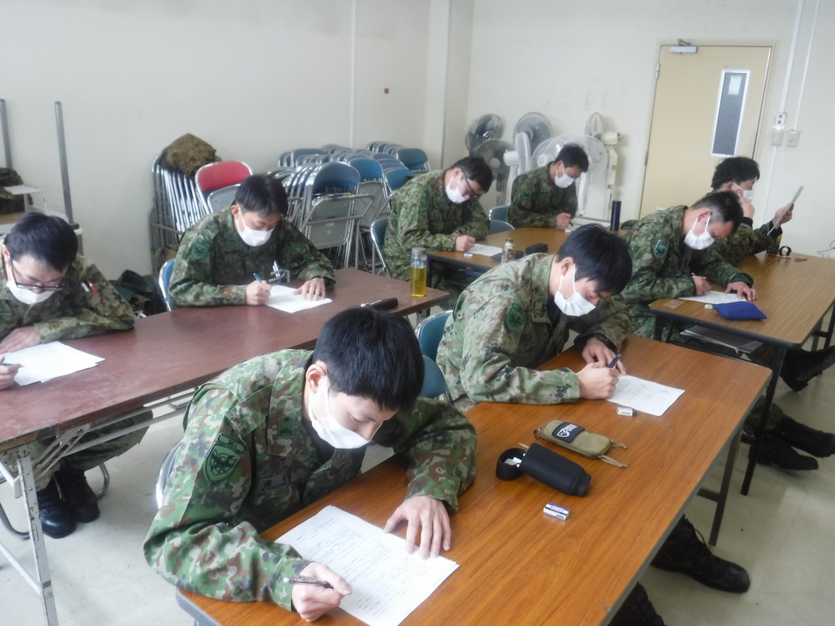 第30普通科連隊 は #関山演習場 で初級装軌操縦訓練を行いました