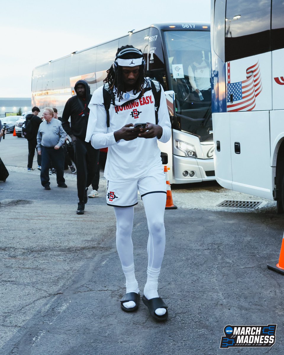 mesa_aztecs's tweet image. Let the madness begin!🏀

#MarchMadness #MESA #SDSUMBB