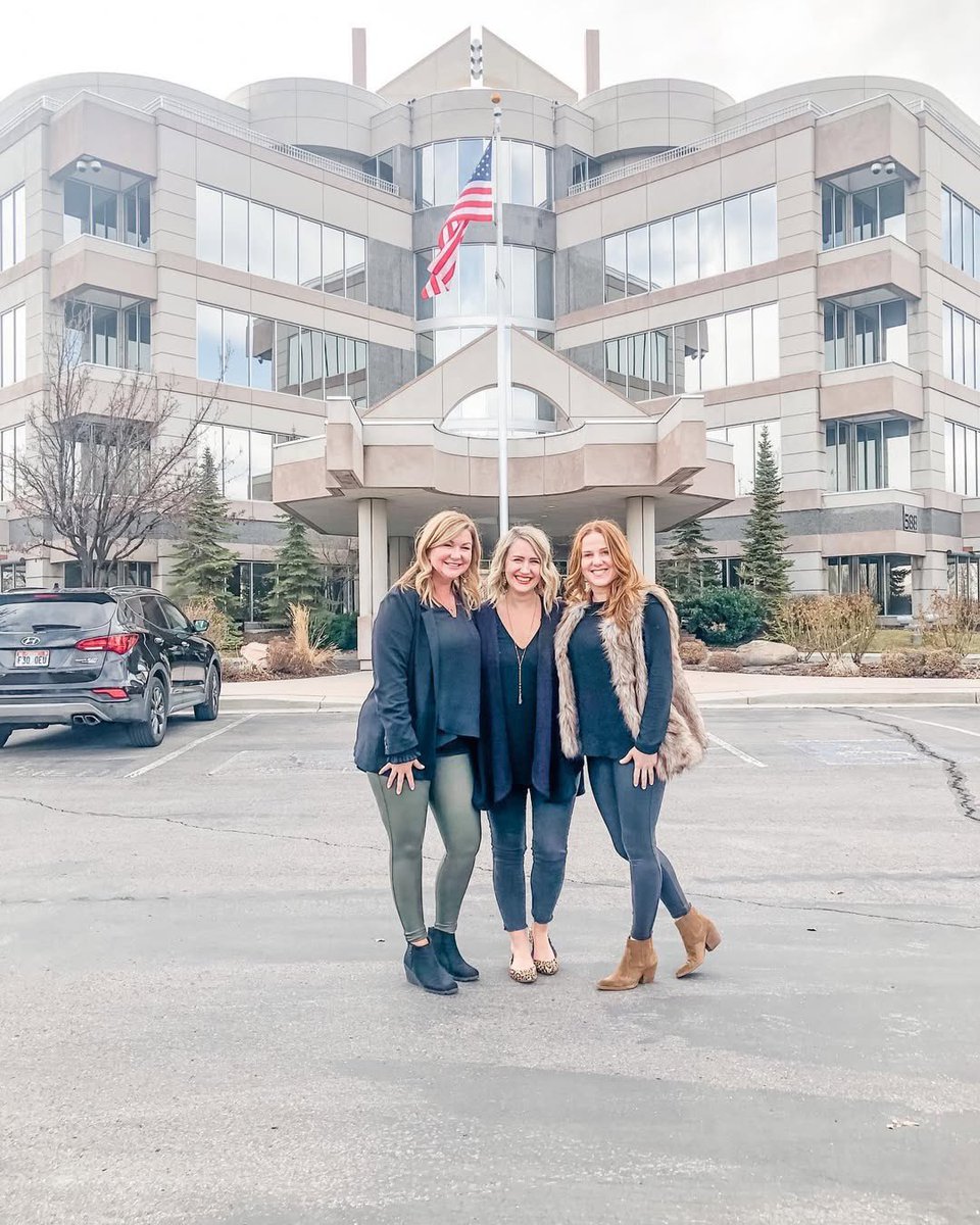 We have seen momentum before. We know what it's like to jump on that train and reap the benefits paired with hard work and consistency.
Don't let opportunity pass you by because you're afraid of change - because you feel like you're burnt out #homebusiness