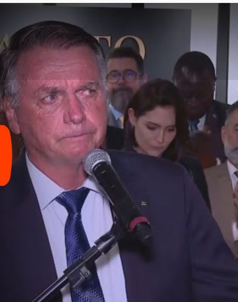 rvianna's tweet photo. Alexandre Brilhante de Moraes: o terror da família Bolsonaro. Sem pau de arara, sem tortura. Só com a lei, Xandão provoca o choro dos fujões: Jair e Dudu até mudam de voz. https://t.co/VTmoUkqEtN