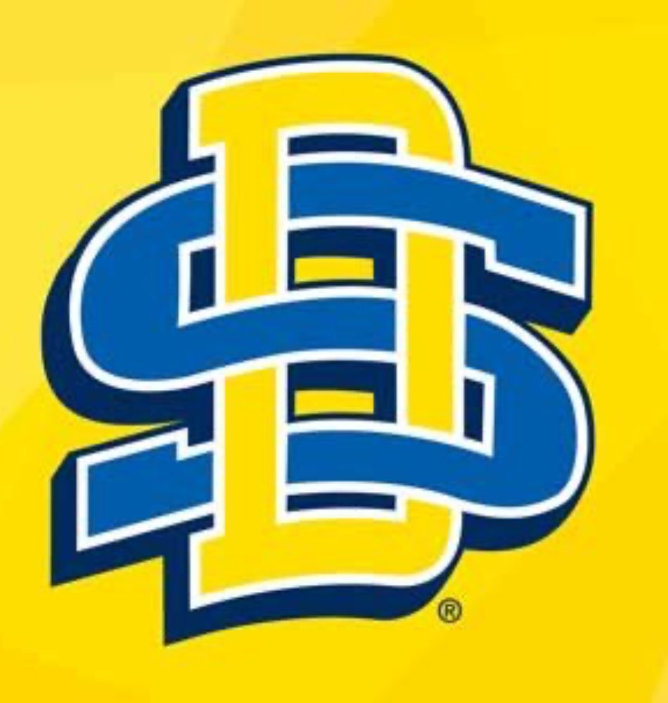 DaltonDeBoer1's tweet image. After an amazing call and conversation with @CoachDtjackson I’m blessed to receive an offer from @GoJacksFB !!! 
@CoachBangSDSU @Coach_Bergy
