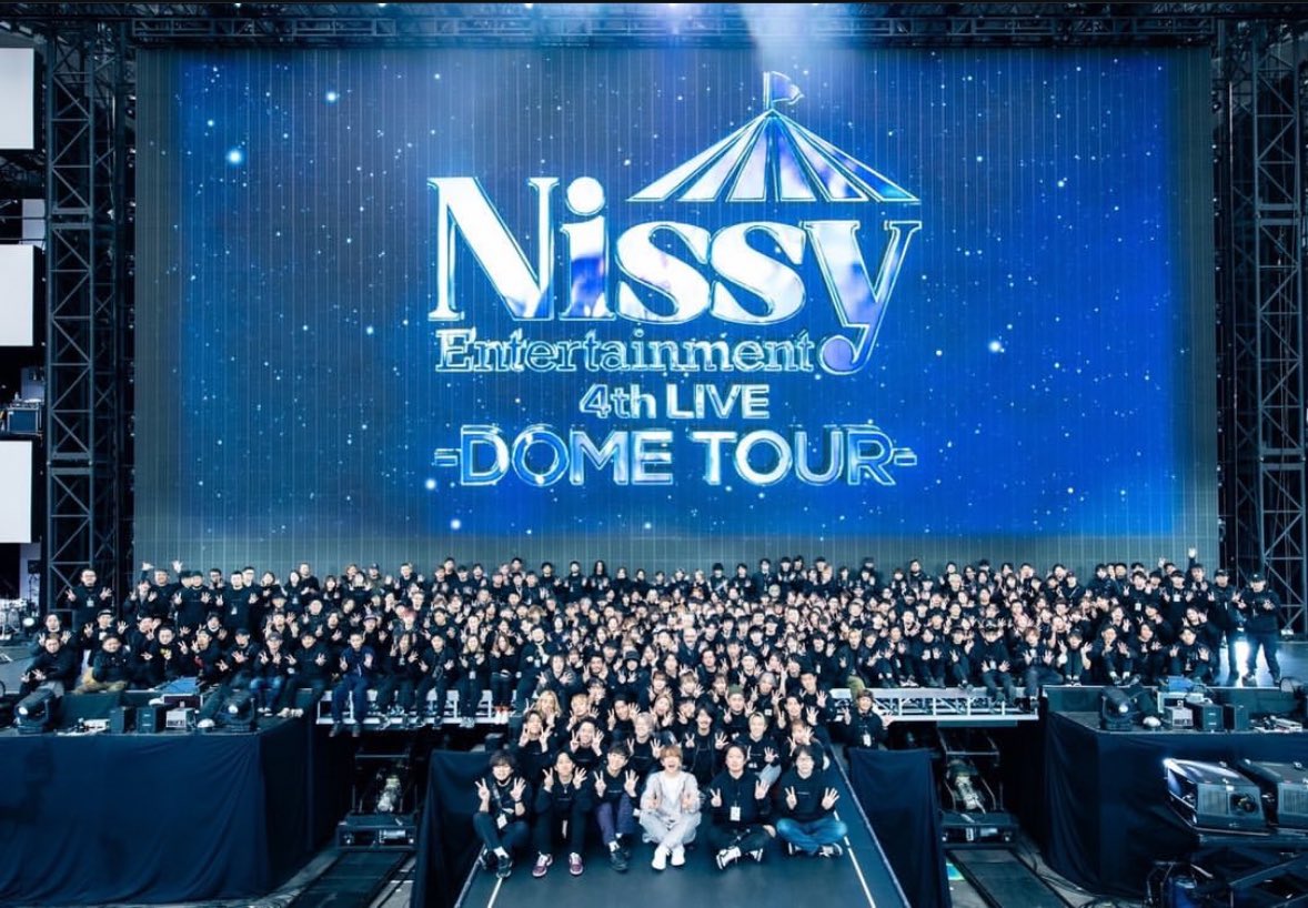 kono38977025's tweet photo. スクリーンの大きさが全然違う
#nissy #Nissy_Re10th #nissyentertaiment https://t.co/G9H00uLrqB