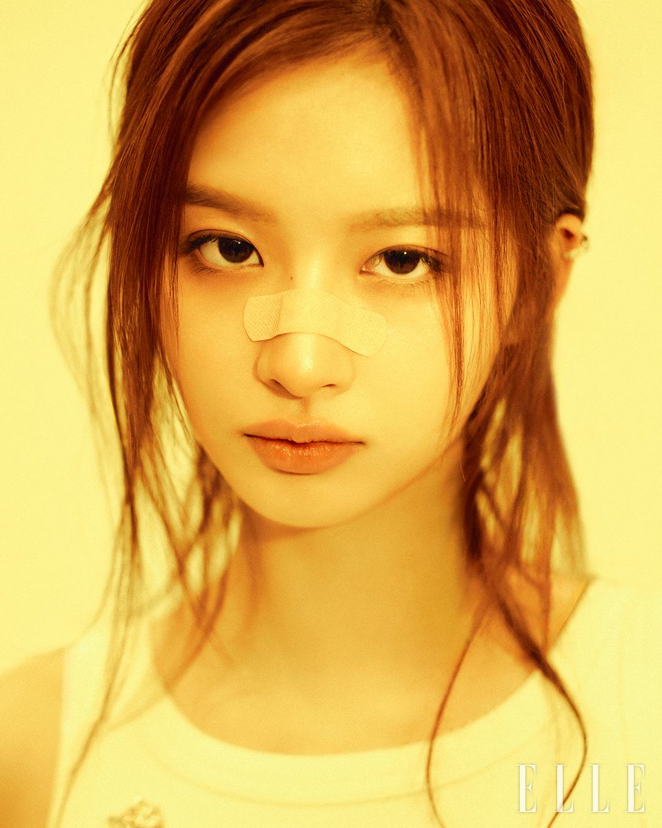 ELLE_KOREA's tweet photo. #ELLEstar #설윤 #엔믹스 #NMIXX @NMIXX_official 

설윤의 다양한 얼굴을 담은 화보 공개!

🔗 https://t.co/eAZIlhmoDO https://t.co/O6TRlyL11x
