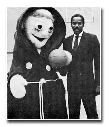 cole_dorn's tweet image. The world wasn’t ready for Frankie the Friar. There’s always next year. #goredflash