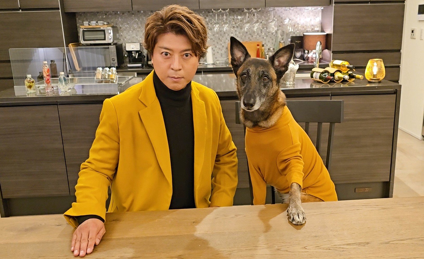 上川隆也、渡部篤郎と対峙！ドラマ「沈まぬ太陽」第1部ポスター